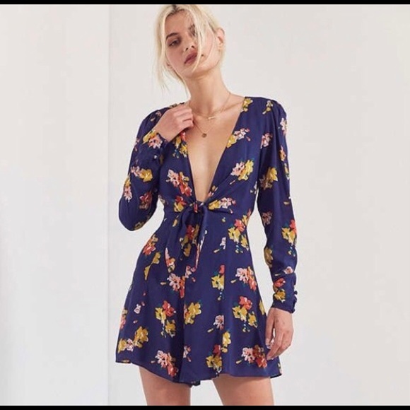 Urban outfitters Kimchi Blue Maddie Romoer - Picture 1 of 9